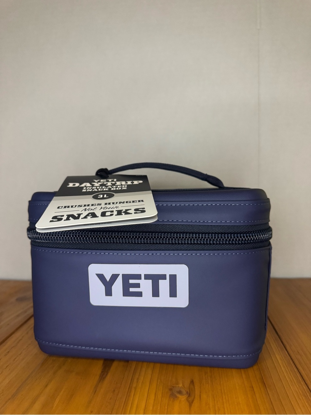YETI Navy Daytrip 3L Snack Box
